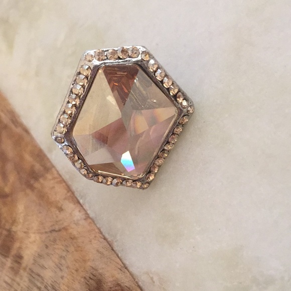 Clara Kasavita Jewelry - Clara Kasavina statement ring